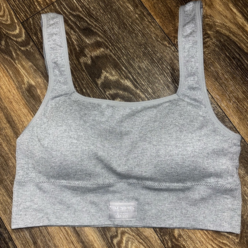 Steve Madden Light Gray Seamless Sports Bralette
